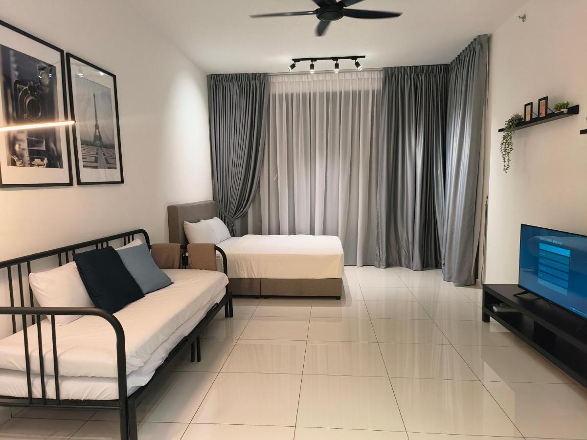 2Br Luxury Rooftop Swimming Pook Homestay@Georgetown@10Pax - 无敌美景两房民宿 Екстер'єр фото