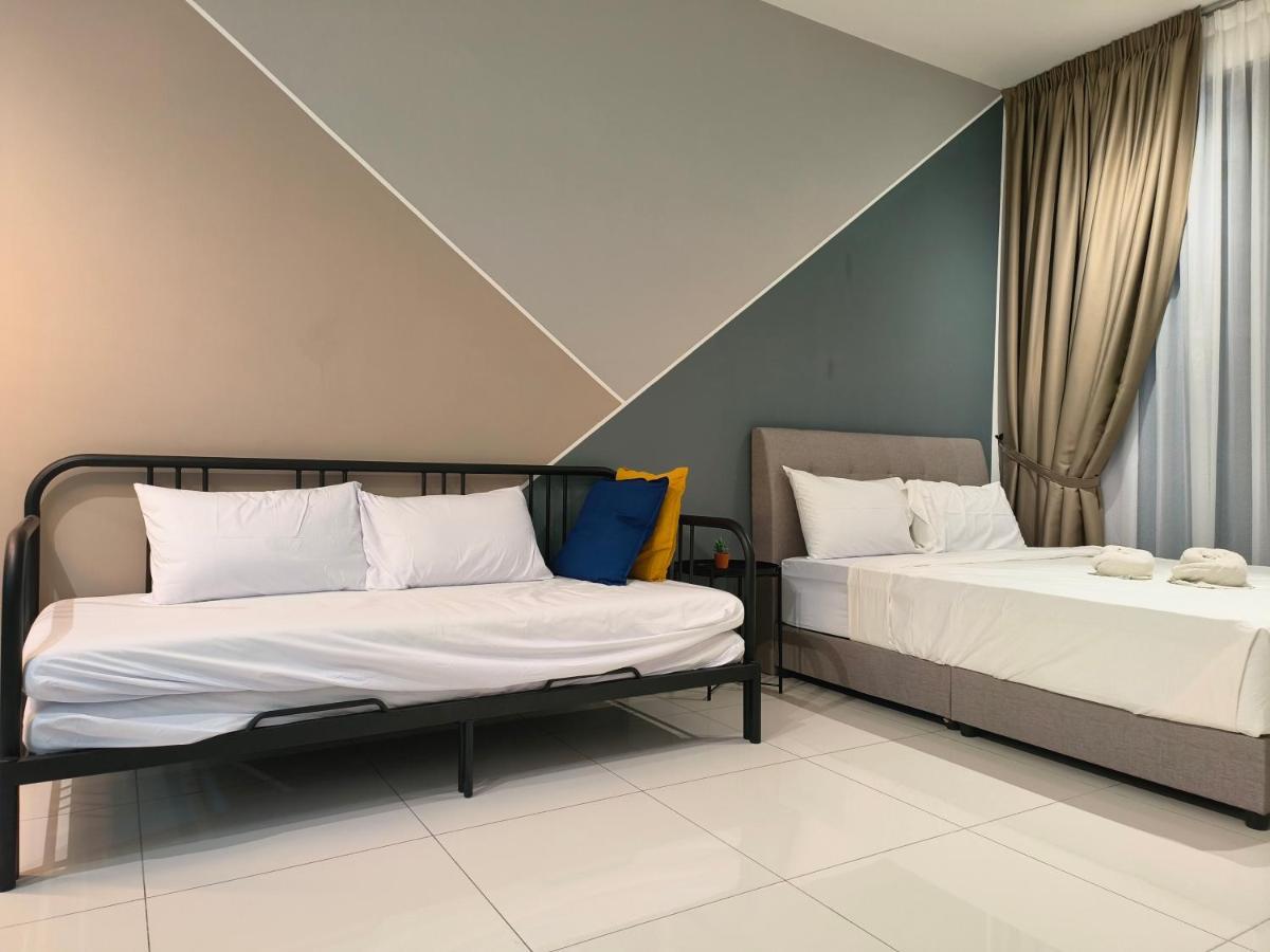 2Br Luxury Rooftop Swimming Pook Homestay@Georgetown@10Pax - 无敌美景两房民宿 Екстер'єр фото