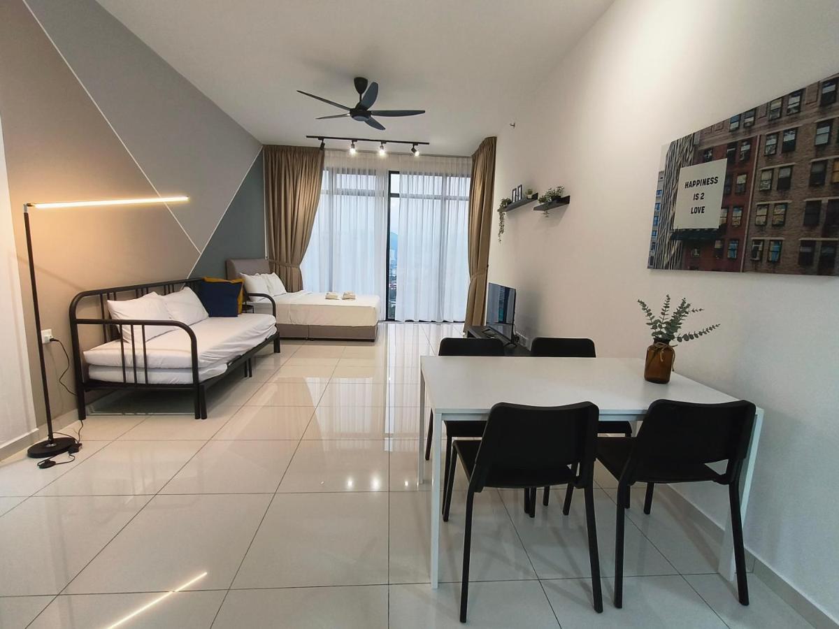 2Br Luxury Rooftop Swimming Pook Homestay@Georgetown@10Pax - 无敌美景两房民宿 Екстер'єр фото