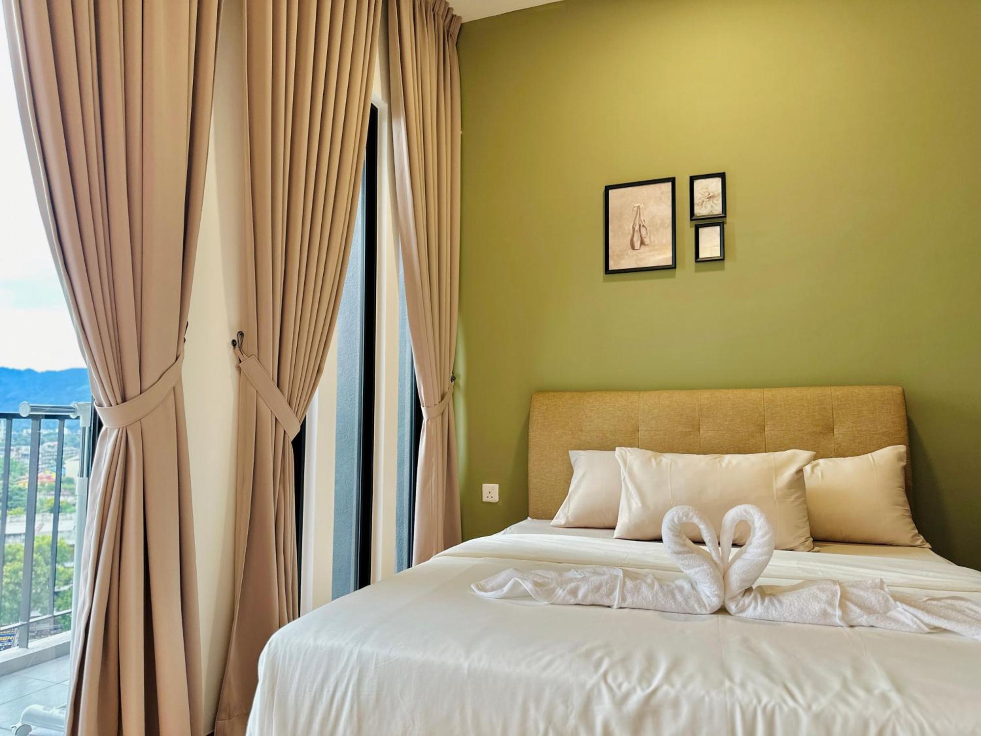 2Br Luxury Rooftop Swimming Pook Homestay@Georgetown@10Pax - 无敌美景两房民宿 Екстер'єр фото