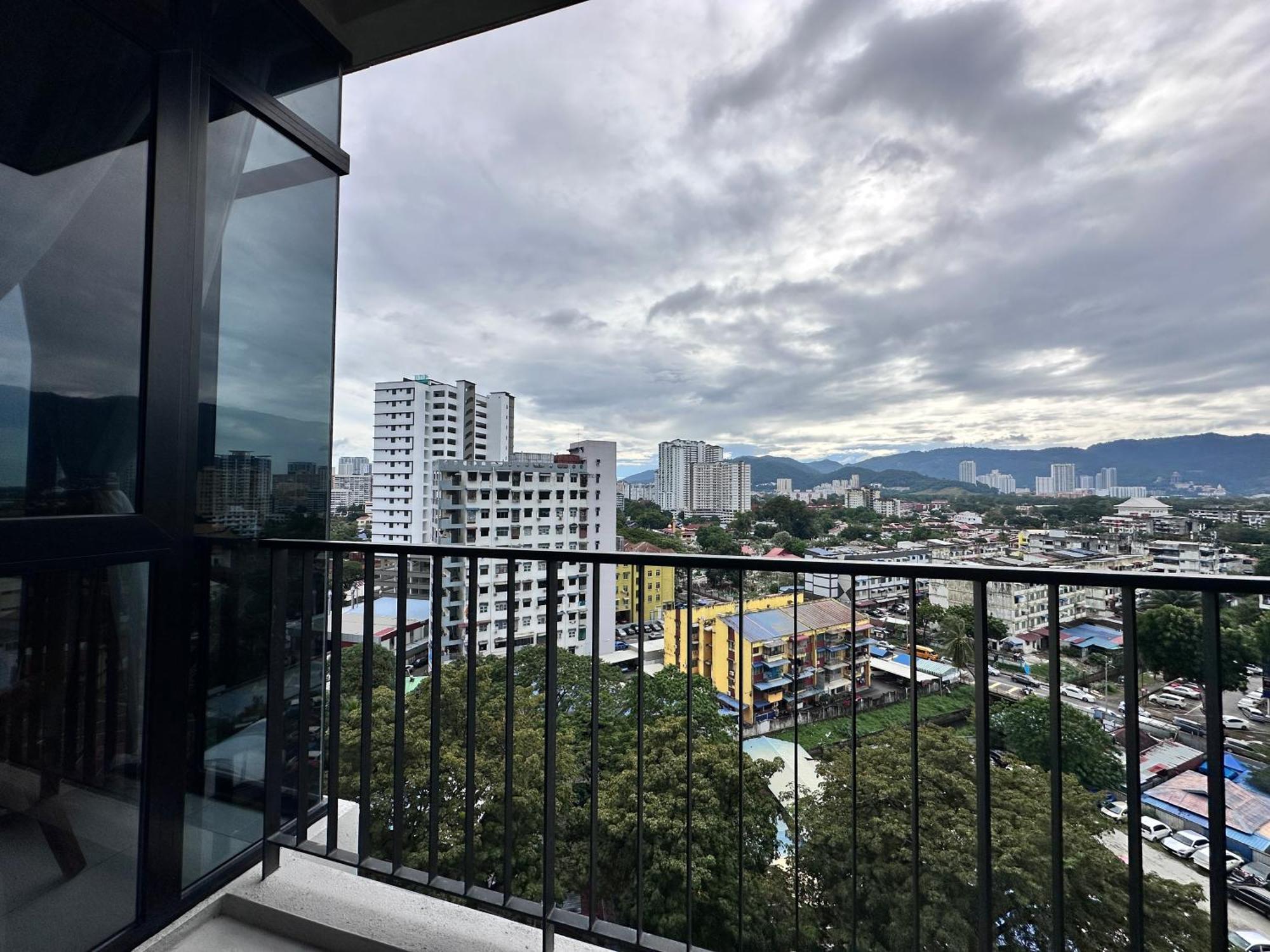 2Br Luxury Rooftop Swimming Pook Homestay@Georgetown@10Pax - 无敌美景两房民宿 Екстер'єр фото
