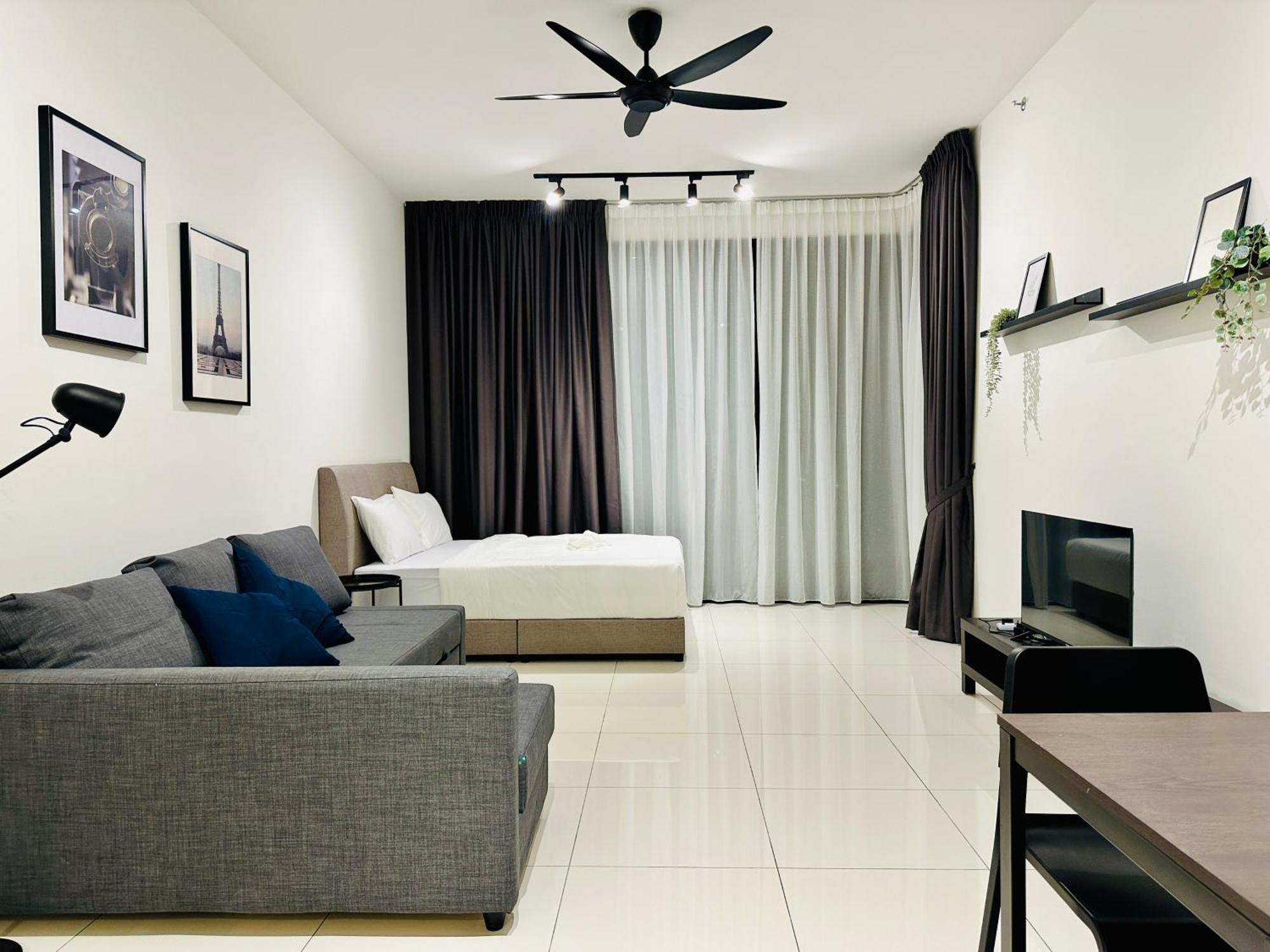 2Br Luxury Rooftop Swimming Pook Homestay@Georgetown@10Pax - 无敌美景两房民宿 Екстер'єр фото