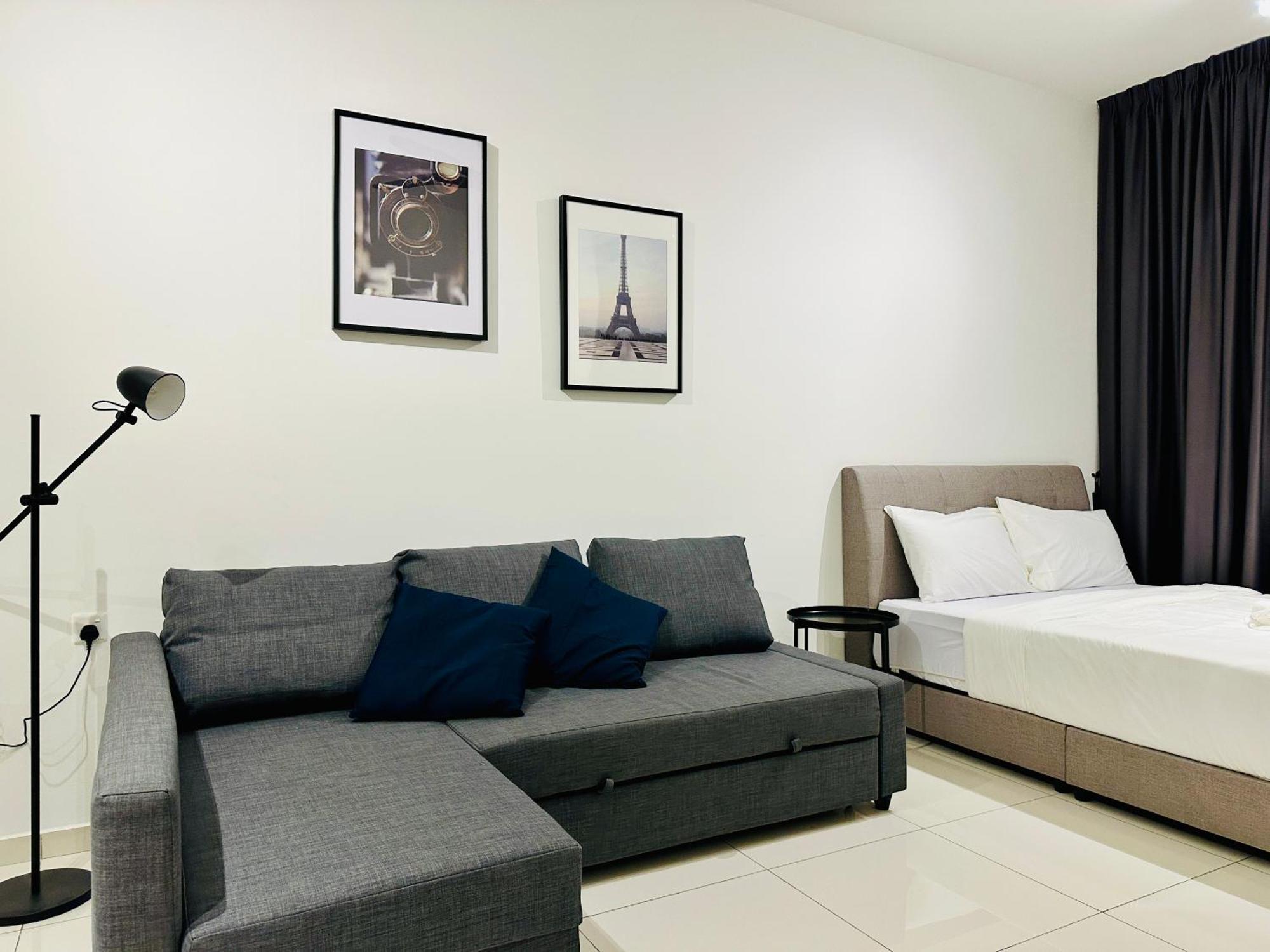 2Br Luxury Rooftop Swimming Pook Homestay@Georgetown@10Pax - 无敌美景两房民宿 Екстер'єр фото